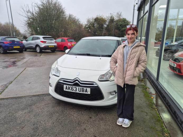 First car, big smile 😄